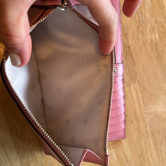 Kate spade wallet wristlet - Picture 4 of 8